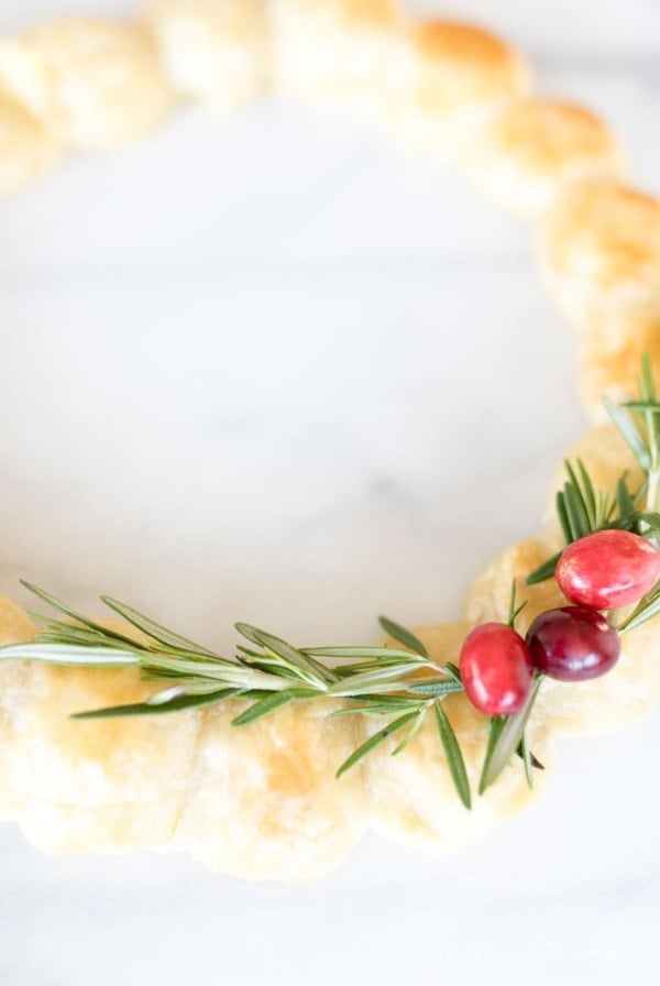 festive christmas appetizers with puff pastry