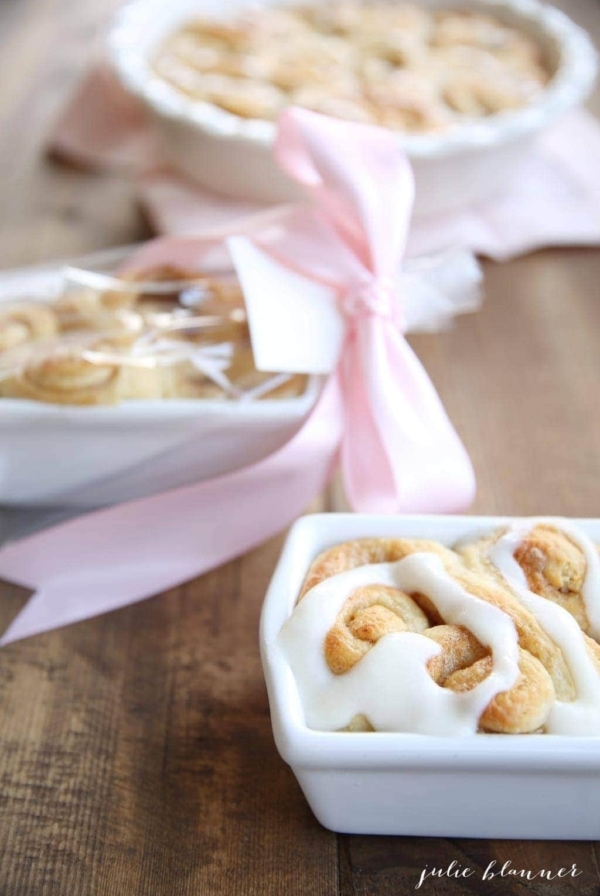 heart shaped cinnamon rolls gift wrapped