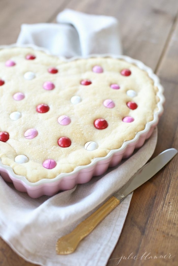 The best sugar cookie recipe - perfect for birthdays and Valentine's Day